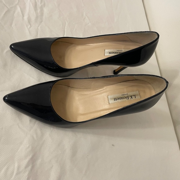 LK Bennett Floret Blue Patent Leather Pump -  size 6.5 (37) - Picture 3 of 8